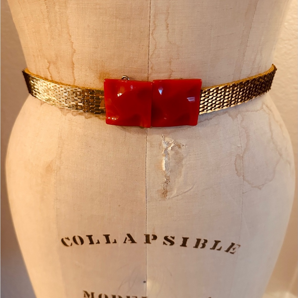 Vintage Red Bakelite and Gold Tone Women's Belt